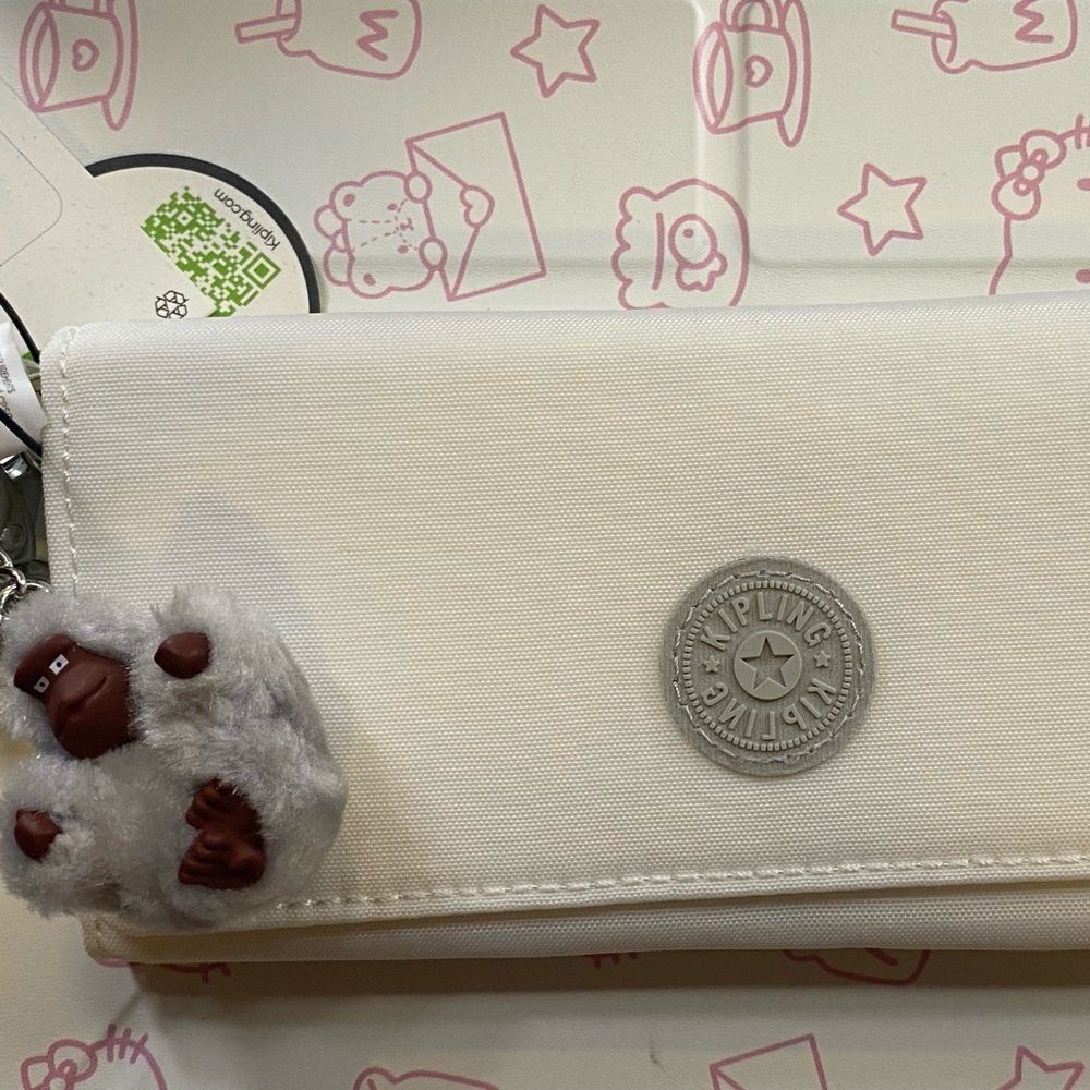 Brand New - Kipling Wallet/Wristlet in the Color “Vivid White”